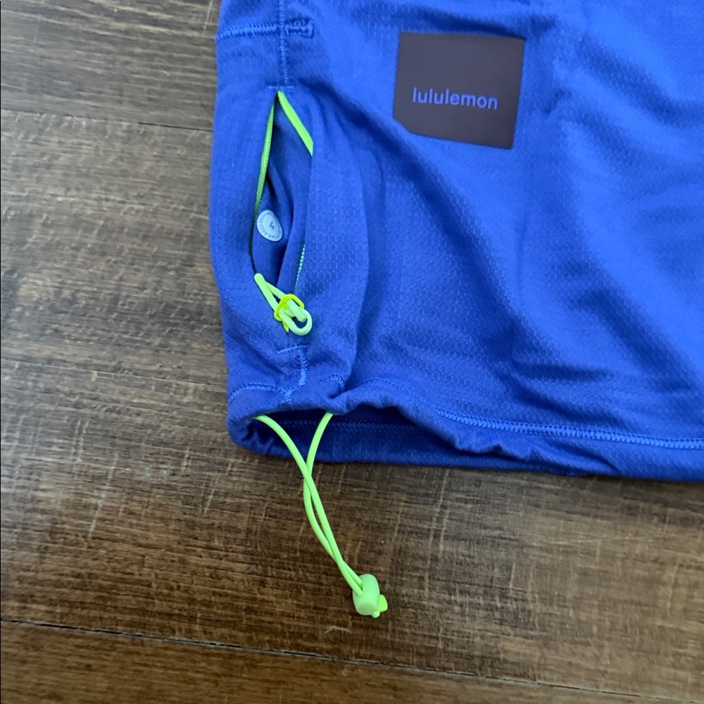 lululemon athletica Blue Short Sleeve Tee - Picture 4 of 5